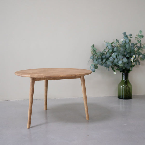 VESKOR Mesas apilables de centro de madera maciza de roble MALMO Mobel.Store