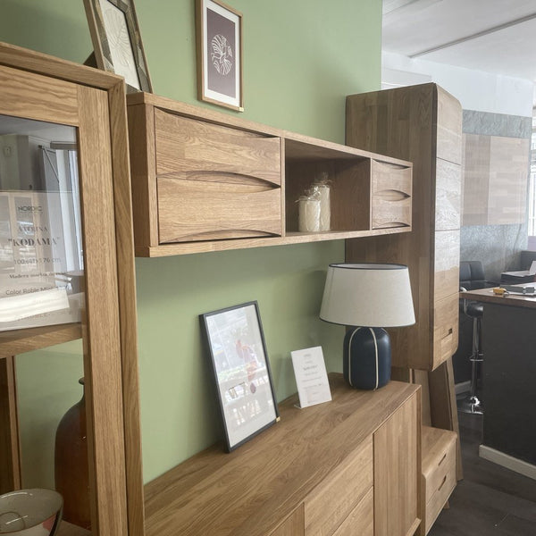 Meuble TV suspendu Malmo en bois massif de chêne - 160 x 36 x 29 cm - VESKOR