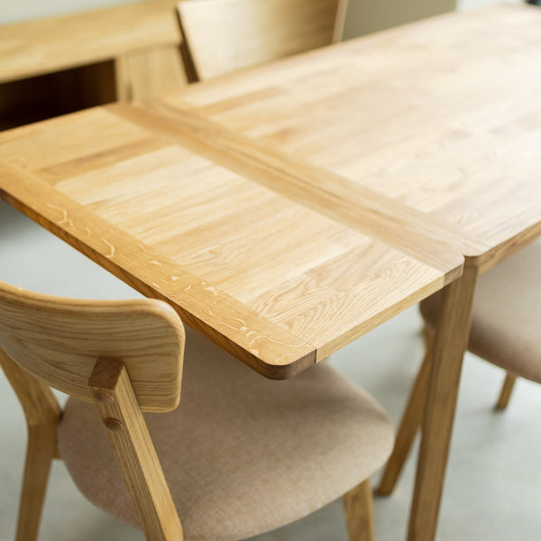 Table à manger extensible en chêne massif Mini 1 – 110-170 x 65 x 75 (77) cm - NordicStory