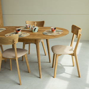 Table à manger ovale extensible en chêne massif Escandi 2 – 140-175 x 90 x 75 cm - NordicStory
