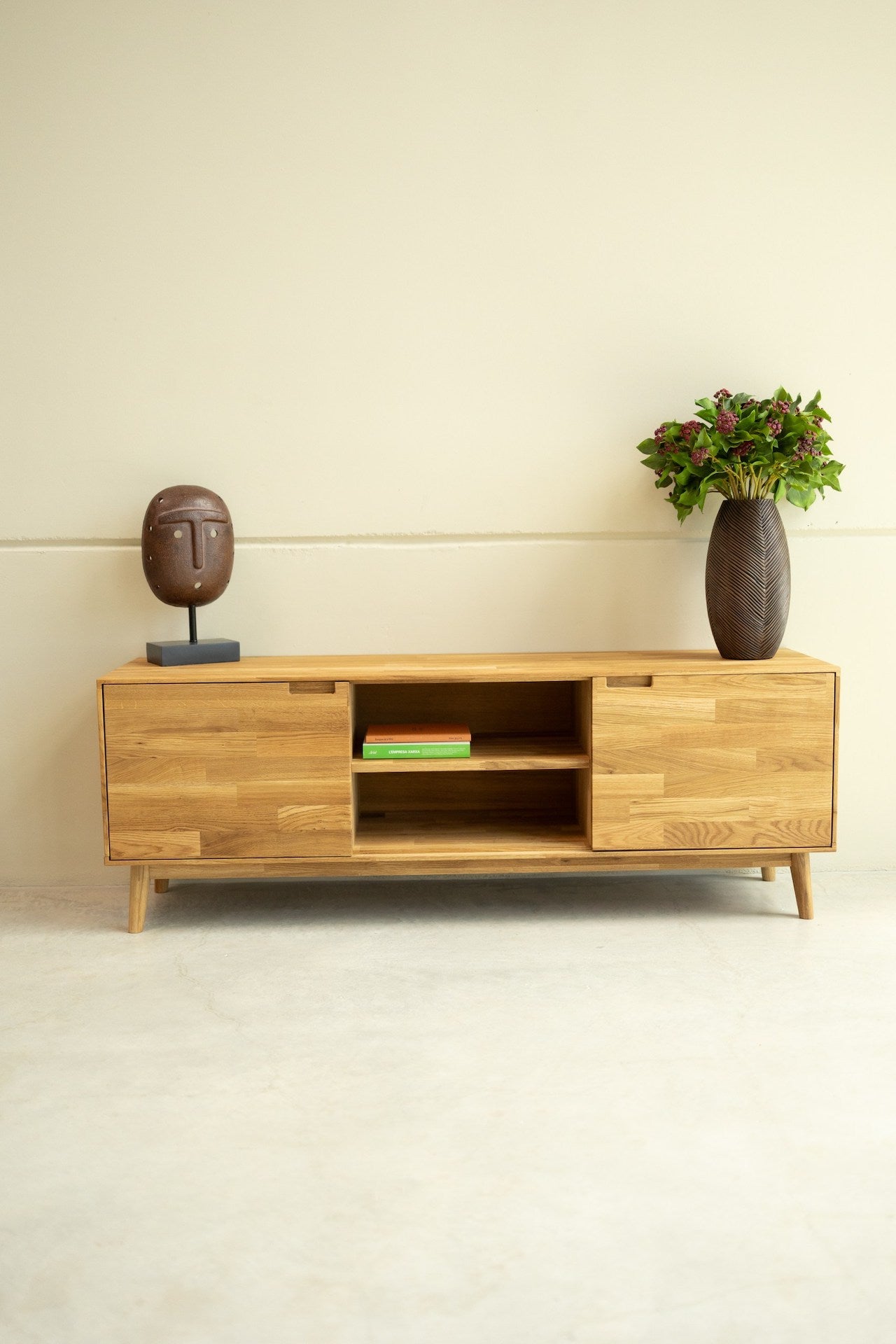 Meuble TV en bois massif de chêne durable style scandinave