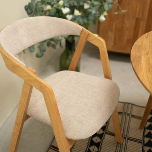 Chaise en bois massif de chêne Knut