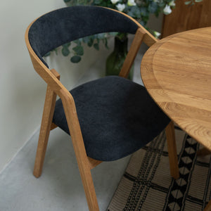 Chaise en bois massif de chêne Knut, revêtement Beige/Gris Anthracite - Lot de 2 ou de 4 chaises - VESKOR