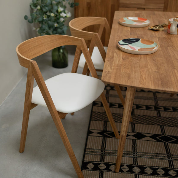 Chaise en bois massif de chêne naturel Oscar, revêtement Blanc - Lot de 2 ou de 4 chaises - VESKOR