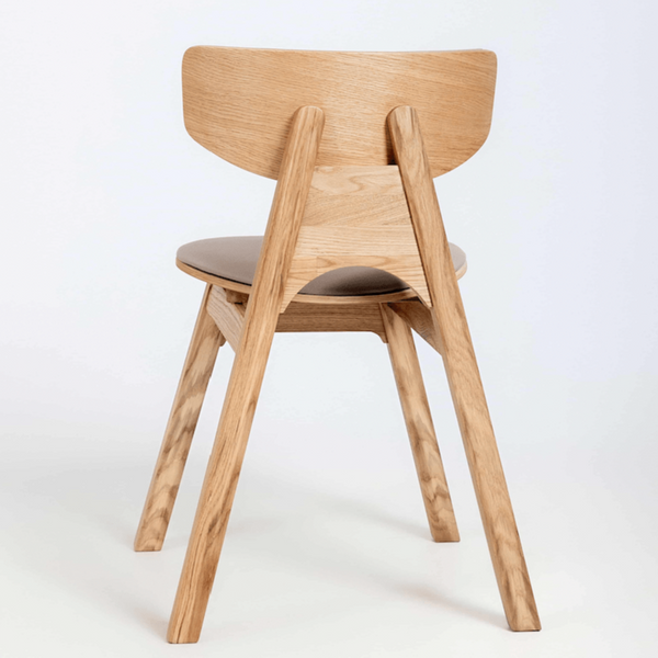 NordicStory de madera maciza de roble tapizada de la colección Frida Mueble nórdico con un diseño moderno Roble.Store