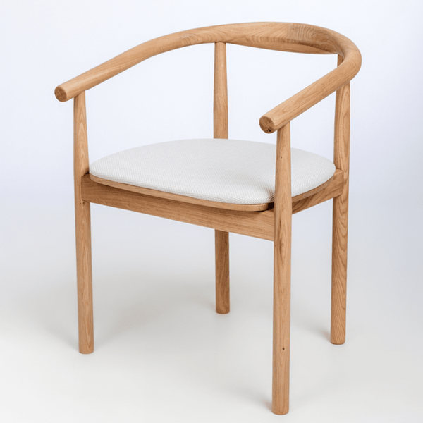 NordicStory Silla de madera maciza de roble tapizada de la colección Lea Mueble nórdico con un diseño moderno Roble.Store