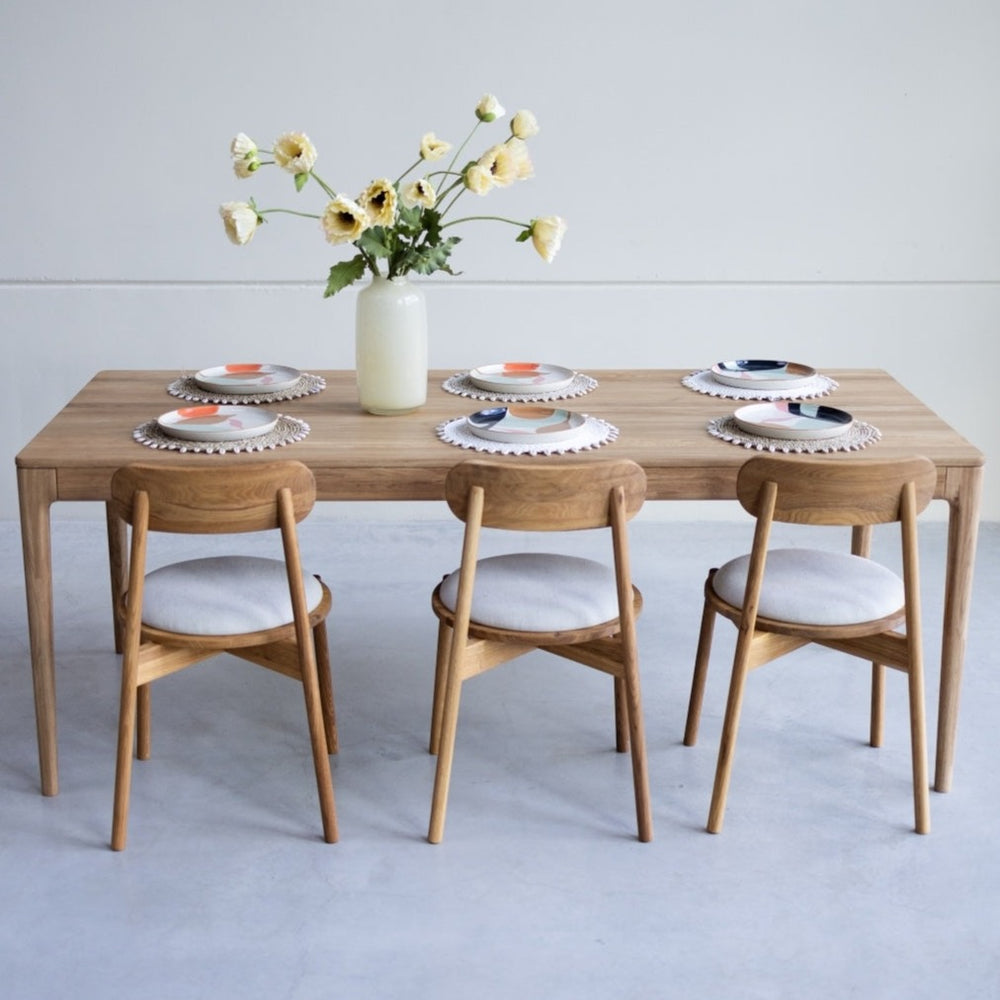 Table à manger extensible en bois massif de chêne Bergamo - NordicStory