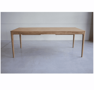 Table à manger extensible en bois massif de chêne Bergamo