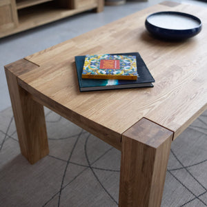 Table basse en bois massif de chêne Balder - 140 x 80 x 52 cm - VESKOR