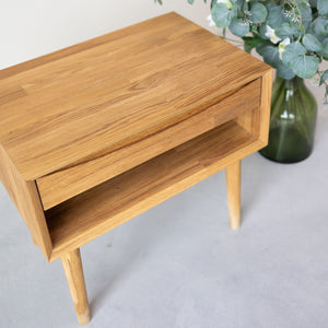 Table de chevet en bois massif de chêne Escandi 2 – 60 x 40 x 51,5 cm - NordicStory