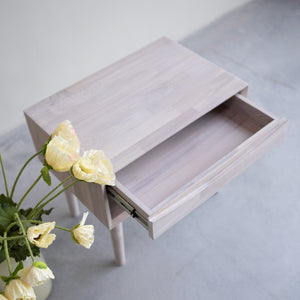 Table de chevet en bois massif de chêne Escandi 2 – 60 x 40 x 51,5 cm - NordicStory