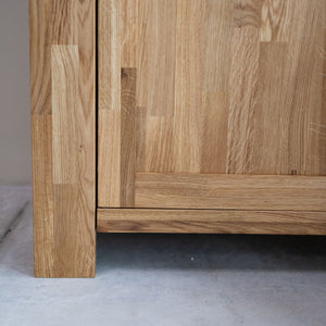 Vitrine en bois massif de chêne Balder - 111,6 x 44 x 190 cm - VESKOR