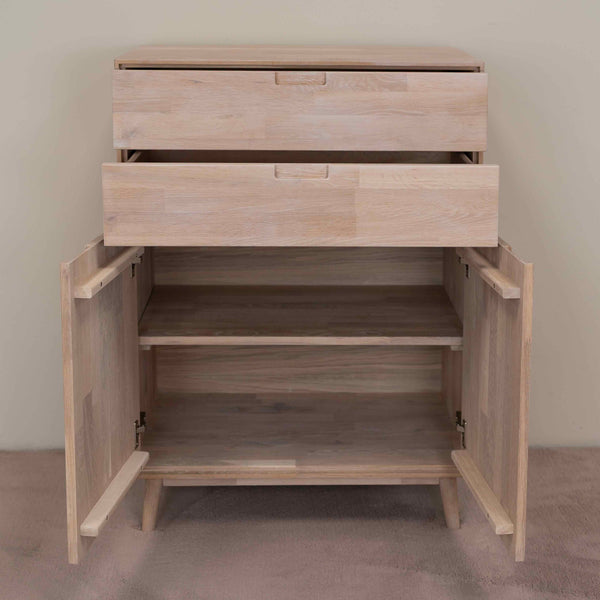 Buffet commode en bois massif de chêne Escandi 2 – 80 x 45 x 111 cm - NordicStory