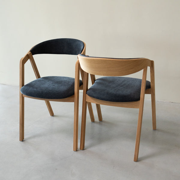 Chaise en bois massif de chêne Knut, revêtement Beige/Gris Anthracite - Lot de 2 ou de 4 chaises - VESKOR