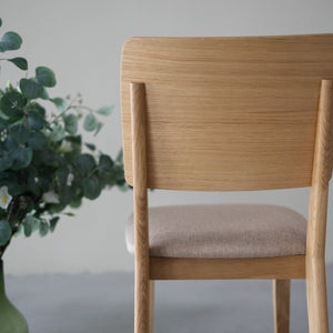 Chaise de salle à manger en bois massif de chêne Mauritz, revêtement Gris Nordique/Beige – Lot de 2 ou 4 chaises - NordicStory