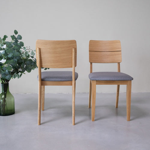 Chaise de salle à manger en bois massif de chêne Mauritz, revêtement Gris Nordique/Beige – Lot de 2 ou 4 chaises - NordicStory