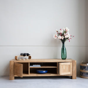 Meuble TV en bois massif de chêne Balder - 160 x 44 x 45 cm - VESKOR