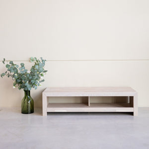 Meuble TV en bois massif de chêne Kaira – 100/140x 50 x 35 cm - NordicStory