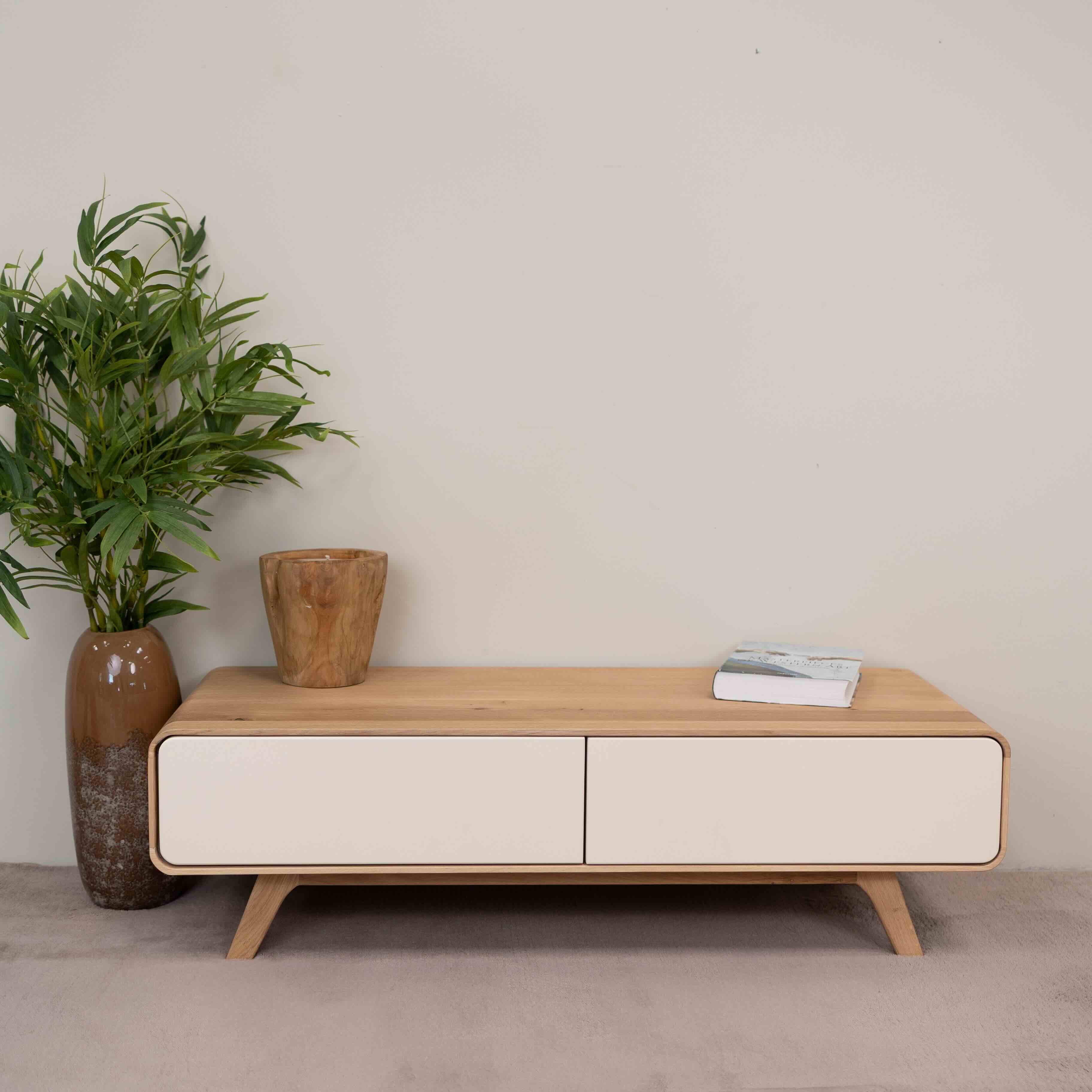 Meuble TV en bois massif de chêne durable