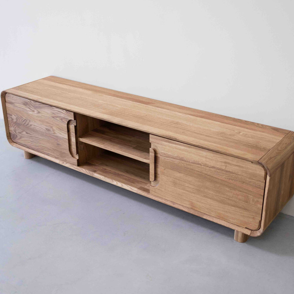 Meuble TV en bois massif de chêne Déo - VESKOR