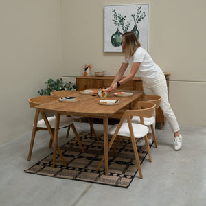 Table à manger rectangulaire extensible en chêne massif Escandi – 140-180/170-210 x 90 x 75 cm - NordicStory