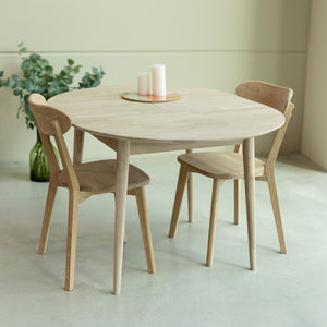Table à manger ronde extensible en chêne massif Escandi 5 – 110-145 x 110 x 75 cm - NordicStory
