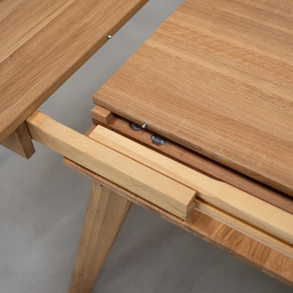 Table à manger ronde extensible en bois massif de chêne Léa – 120-170 x 120 x 76 cm / 140-190 x 140 x 76 cm - VESKOR