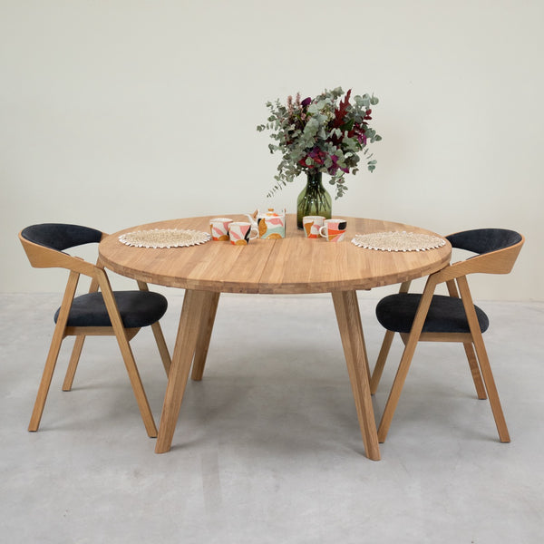 Table à manger ronde extensible en bois massif de chêne Léa – 120-170 x 120 x 76 cm / 140-190 x 140 x 76 cm - VESKOR