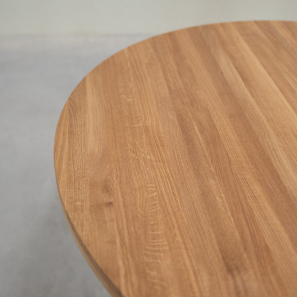 Table à manger ronde extensible en bois massif de chêne Léa – 120-170 x 120 x 76 cm / 140-190 x 140 x 76 cm - VESKOR