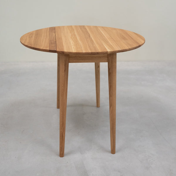 Table à manger ronde extensible en bois massif de chêne Luna - VESKOR