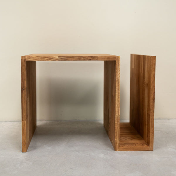 Table d’appoint en bois massif de chêne Sofi – 44 x 44 x 62 cm - NordicStory