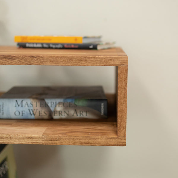 Table d’appoint en bois massif de chêne Sofi – 44 x 44 x 62 cm - NordicStory