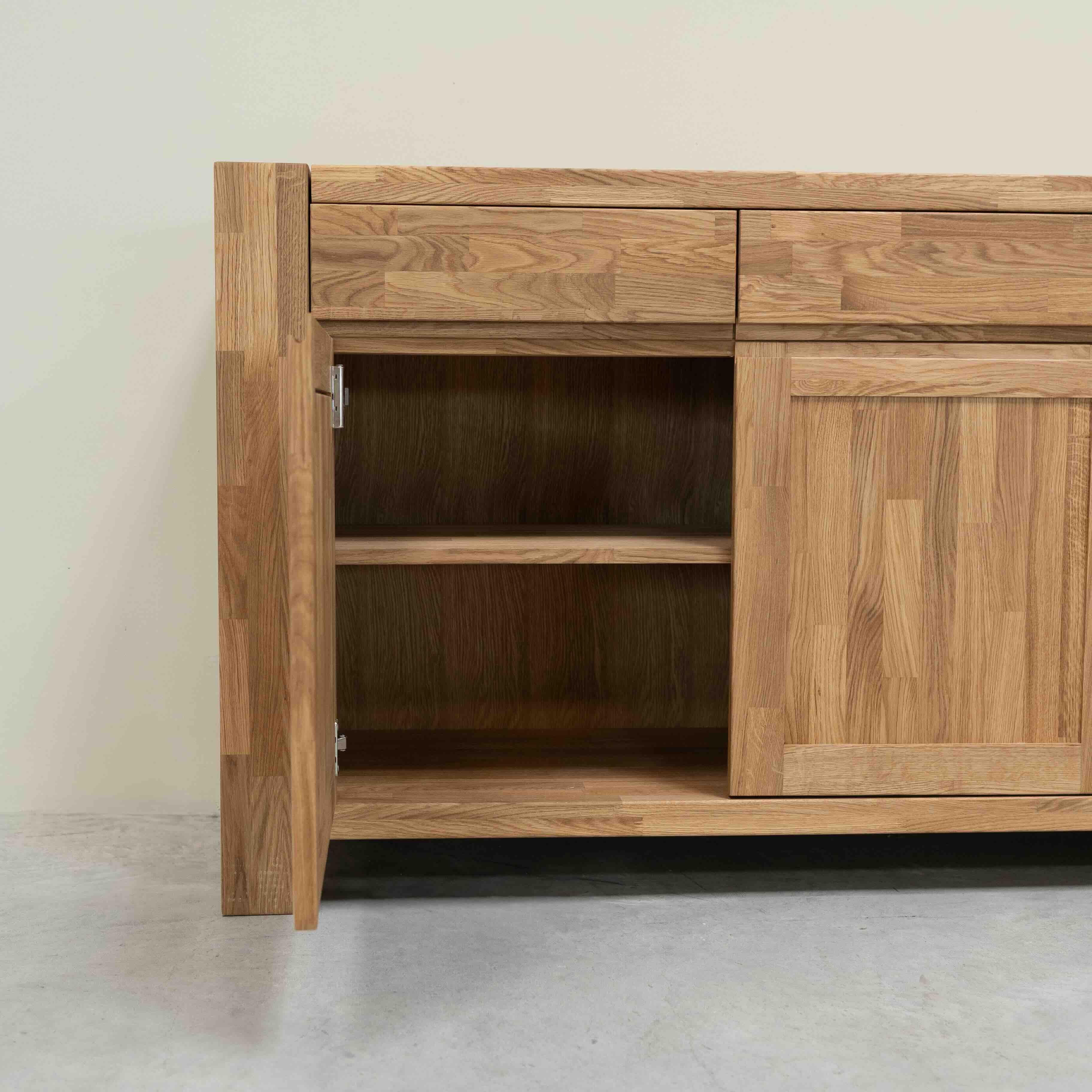 Buffet bahut en bois massif de chêne Balder