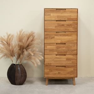 Chiffonnier en bois massif de chêne Escandi 6 – 60 x 45 x 139 cm - NordicStory