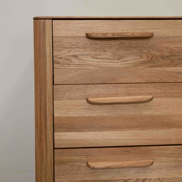 Commode en bois massif de chêne style scandinave Roble.Store