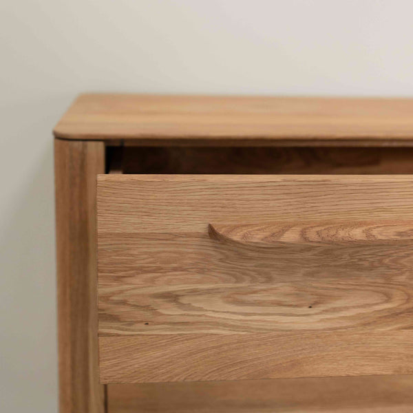 Commode en bois massif de chêne style scandinave Roble.Store