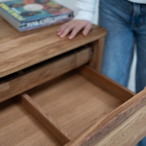 Commode en bois massif de chêne Elsa - 102 x 44 x 79 cm - NordicStory