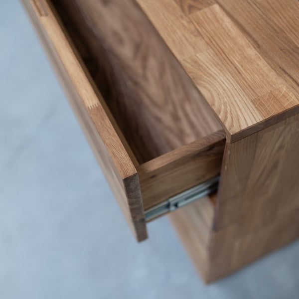 Buffet commode en bois massif de chêne Escandi 4 – 160 x 45 x 84,5 cm - NordicStory