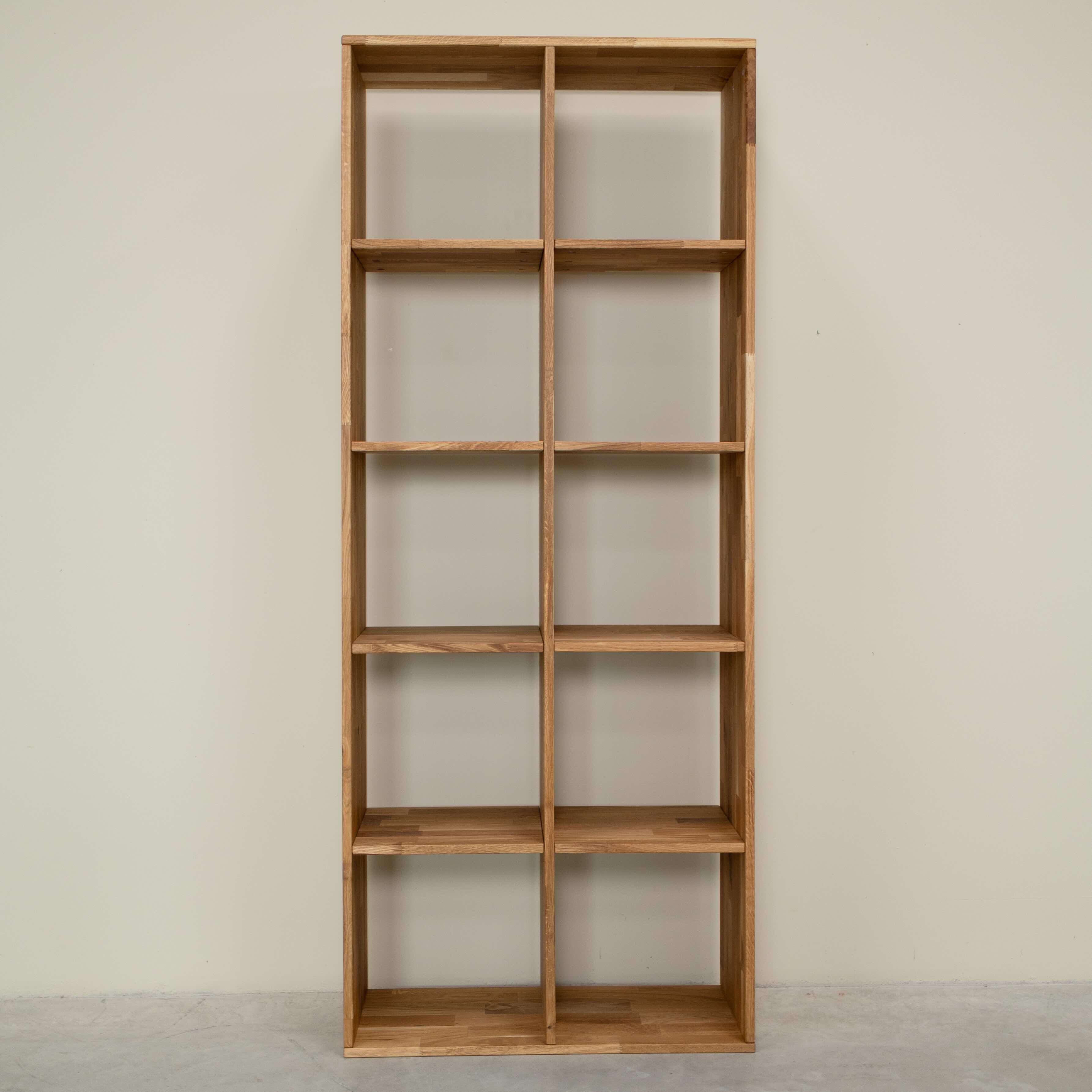 Etagère bibliothèque en bois massif de chêne style scandinave Roble.Store