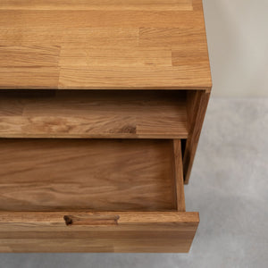 Meuble TV en bois massif de chêne Escandi 2 – 120 x 39 x 53,5 cm - NordicStory