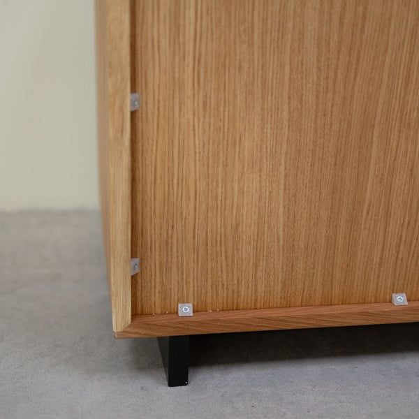Buffet en bois massif de chêne Bremen - 180 x 42 x 90 cm - NordicStory