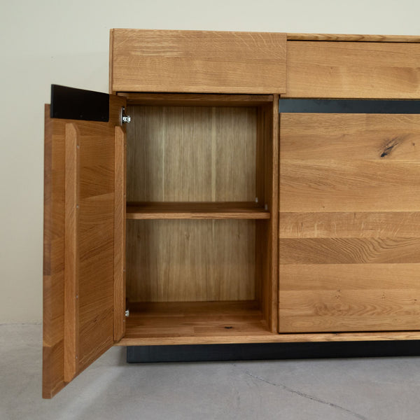 Buffet en bois massif de chêne Bremen - 180 x 42 x 90 cm - NordicStory