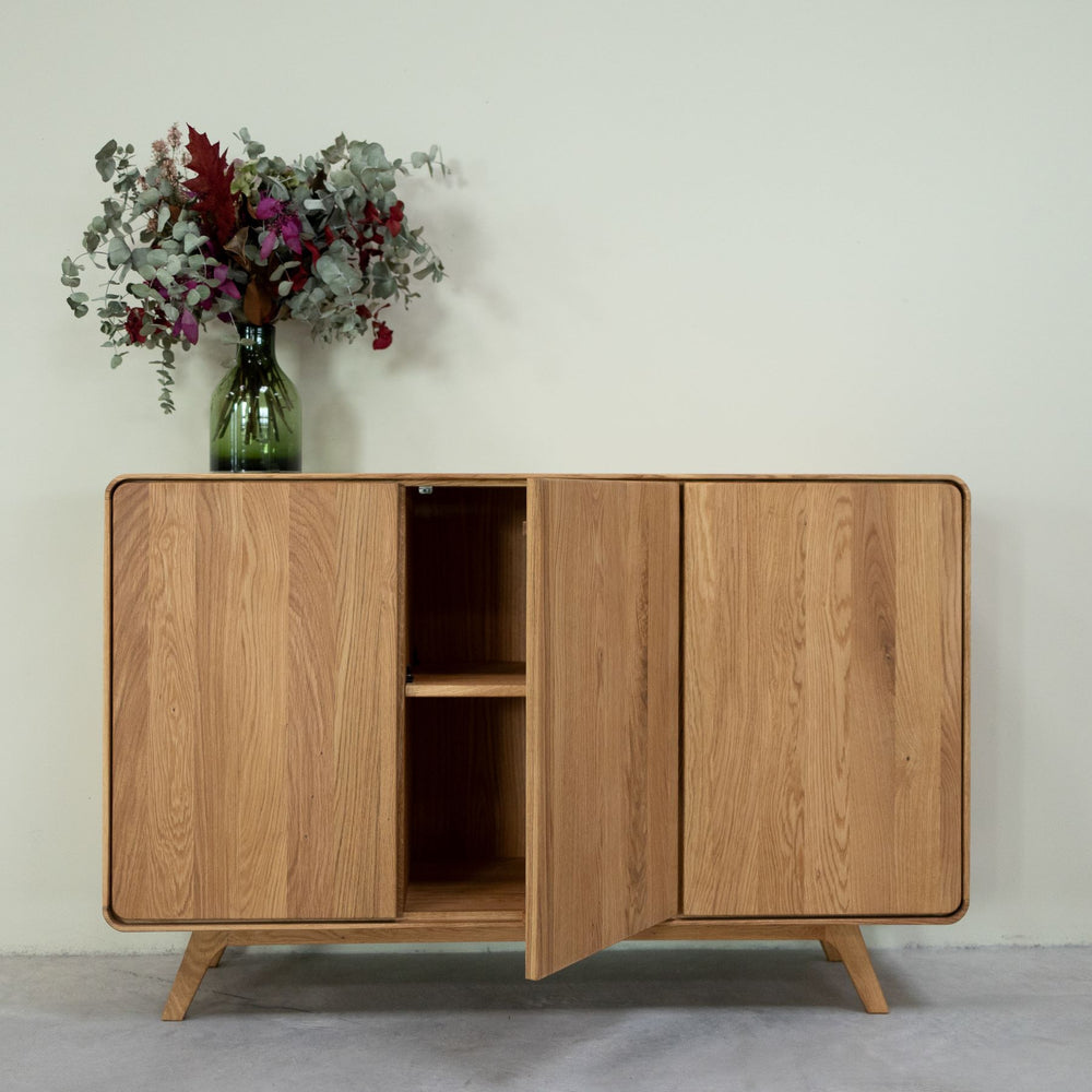 Buffet 3 portes en bois massif de chêne Genève 3 - 134 x 45 x 86 cm - NordicStory