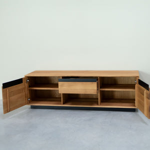 Meuble TV en bois massif de chêne Bremen - 160 x 42 x 50 cm - NordicStory