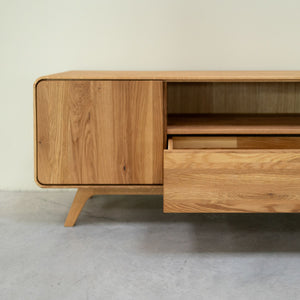 Meuble TV en bois massif de chêne Genève 1 - 160 x 45 x 55 cm - NordicStory