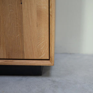 Vitrine en bois massif de chêne Bremen 3 - 124 x 38 x 134 cm - NordicStory