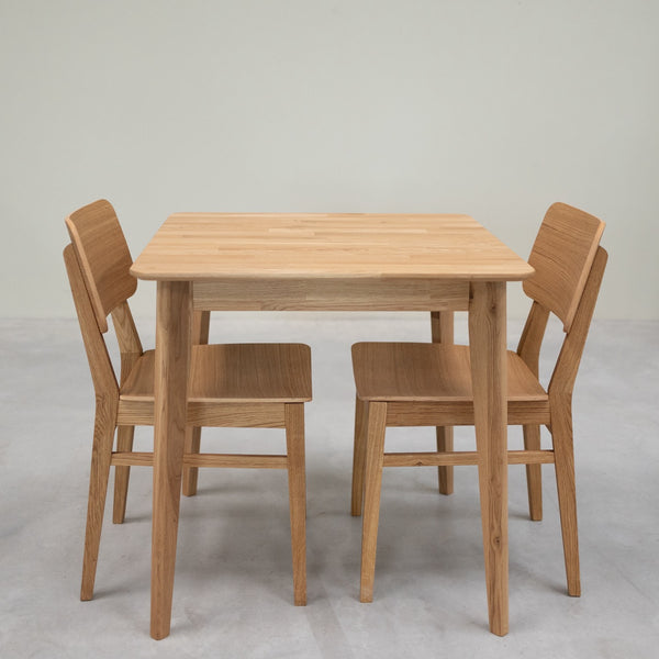Table à manger carré en bois massif de chêne Gustaf - 75 x 75 x 75 cm - VESKOR