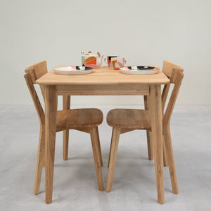 Table à manger carré en bois massif de chêne Gustaf - 75 x 75 x 75 cm - VESKOR