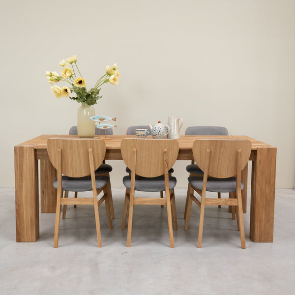 Table à manger en bois massif de chêne Mauritz 3 – 180 x 90 x 75 cm - NordicStory