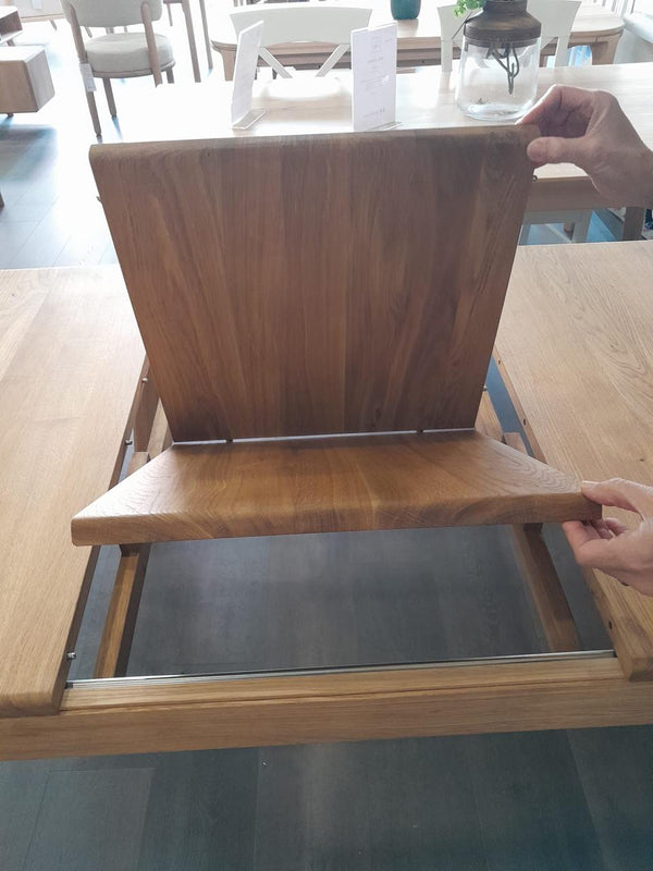 Table à manger rectangulaire extensible en bois massif de chêne Kodama - VESKOR